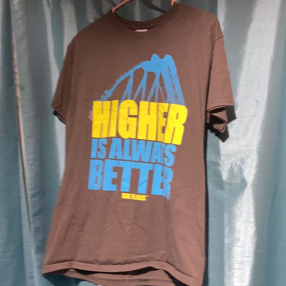 Six flags t shirt